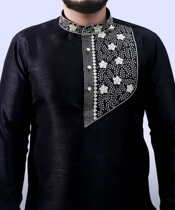 Men Silk Blend Kurta Pyjama Set - Image 4