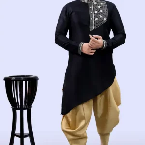 Men Silk Blend Kurta Pyjama Set