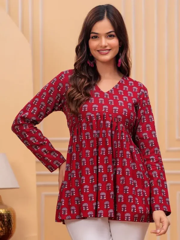 Casual Regular Sleeves Printed Women Red Top