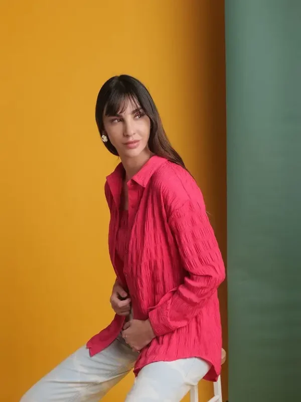 Women Regular Fit Solid Cut Away Collar Casual Shirt - Image 4