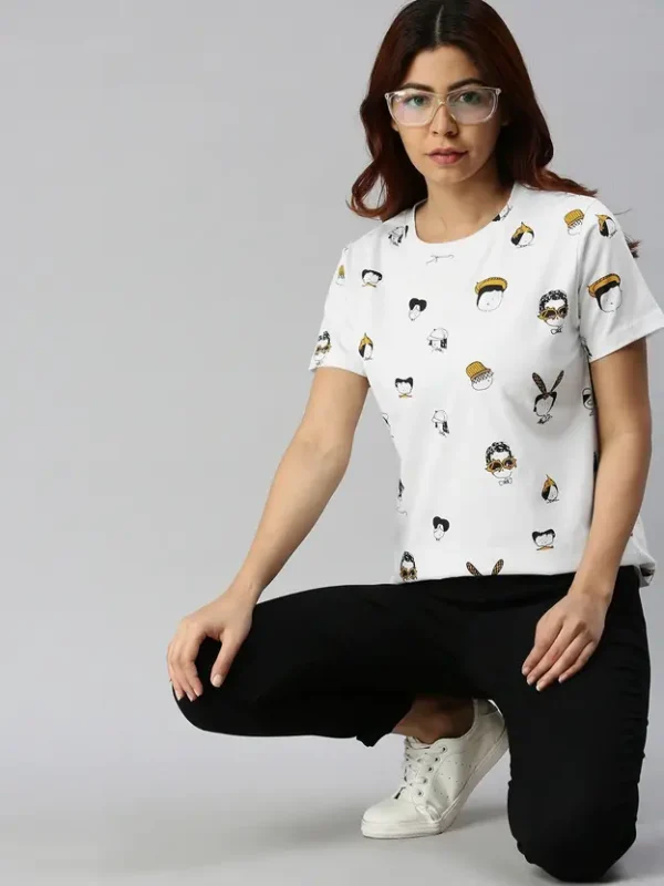 Women Printed Round Neck Pure Cotton White T-Shirt