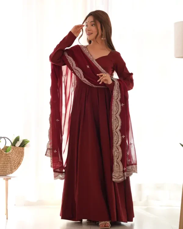 Anarkali Gown with Dupatta & Pant Solid Anarkali Kurta, Bottom & Dupatta Set - Image 4