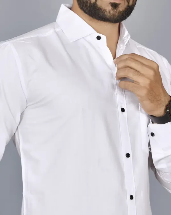 Men Regular Fit Solid Spread Collar Formal Shirt - Image 4