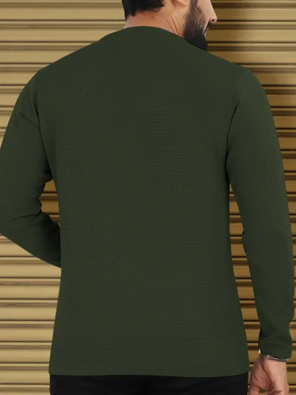 Men Solid Round Neck Polyester Green T-Shirt - Image 2
